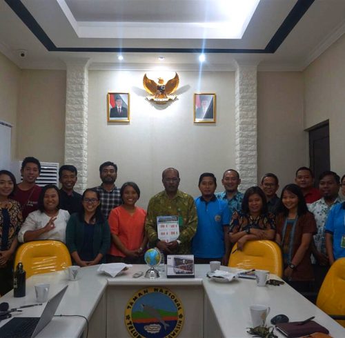 Diseminasi Hasil Monitoring Sosial Ekonomi dan Monitoring Ekologi pada KKP TNTC di Balai Besar Taman Nasional Teluk Cenderawasih