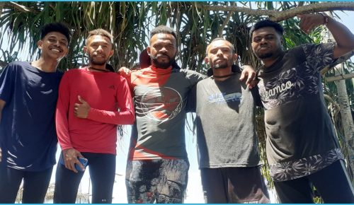 foto tim Jeen Syuab musim teduh