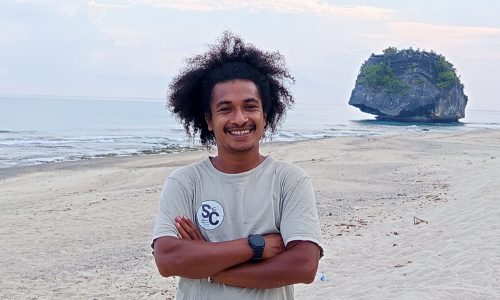 Nanawi Rumakey - Tenaga Lapangan